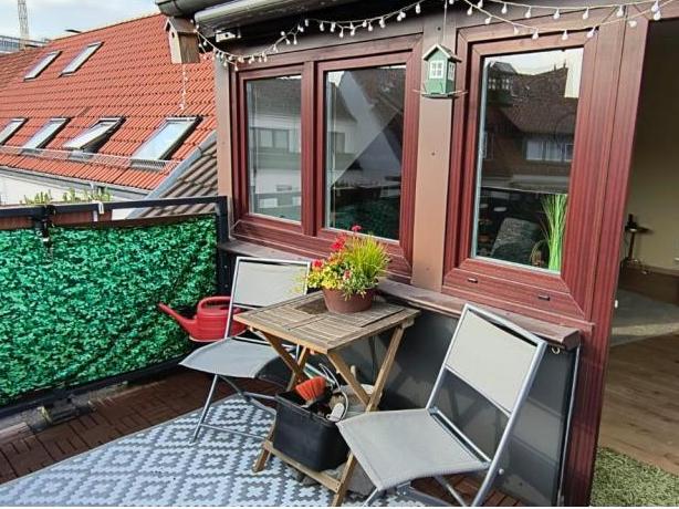 3 Zimmer Wohnung: Balkonterrasse